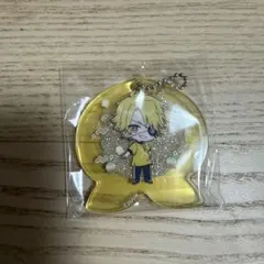 カラフルピーチ グリッターホログラムキーホルダー たっつん