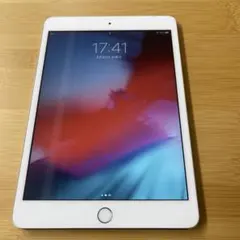 【第3世代】docomo iPad mini3 16GB シルバー