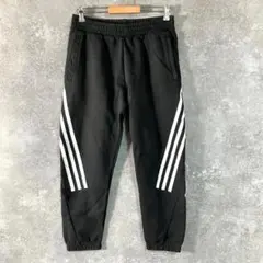 adidas　スウェットパンツ　ジャージ　ブラック　ロゴ　プリント　スリーライン
