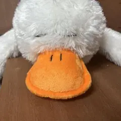 ぬ*ん様 ニトリ　抱き枕　ダック　アヒル ぬ*ん様 ニトリ 抱き枕 ダック アヒル - メルカリ