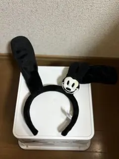 Item thumbnail for item ab818631-337e-4411-9be7-e78f8faedd2b