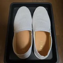 ホワイト メッシュ スリッポン