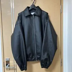 オーバーサイズ 黒 合成皮革ジャケット