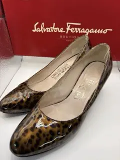 Salvatore Ferragamo ヒョウ柄ウェッジヒールパンプスのサムネイル