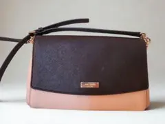 【美品】kate spadeショルダーバッグ ブラック&ピンクチェーン付