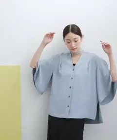 ADAM ET ROPE' チューリップスリーブブラウス