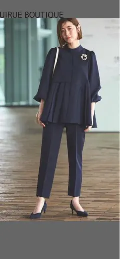 RUIRUE アシメプリーツトップス&テーパードパンツ