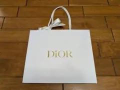 Dior ホワイト ショップ袋　リボン付