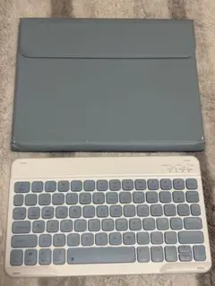 iPad キーボード付きケース ライトブルー