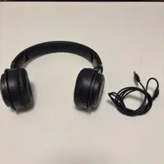 ブラック有線ヘッドホン折りたたみ式