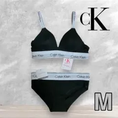 【新品✨️】カルバンクライン ブラ＆ショーツ (ストラップ ロゴ付)上下セット M