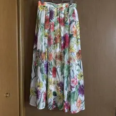 Ranan花柄 ロングフレアスカート Mサイズのサムネイル