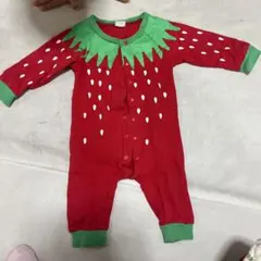 イチゴ柄ロンパース 70 長袖　男の子女の子