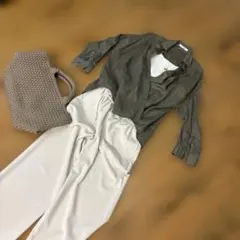 マーラ 美品 カーキ 上質リネンシャツのサムネイル