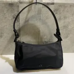【未使用級】COLE HAAN ナイロンワンショルダーバッグ　ブラック