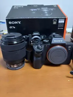 ソニーα7ⅲズームレンズキット+TAMRON28-75mm、Sigma16mm ソニーα7ⅲズームレンズキット+TAMRON28-75mm、Sigma16mm - メルカリ