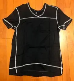 ARMANI EXCHANGE アルマーニエクスチェンジ☆デザインTシャツ黒