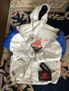 新品未使用　スノーボード　ウェアー　セット　キスマーク追加ニット帽　手袋　小物入
