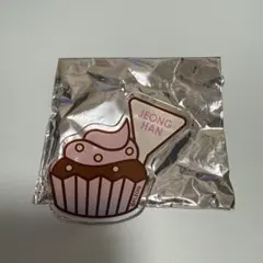 SEVENTEEN ジョンハン cafe バッジ