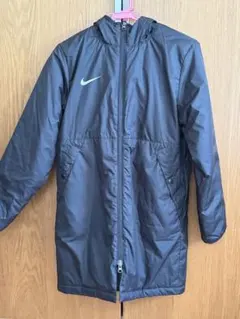 Nike ブラック ベンチコート フード付き