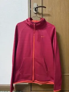 Nike フルジップパーカー ピンク