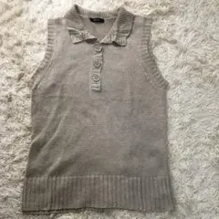 美品！COMME CA ISM麻100%ニットノースリーブのサムネイル
