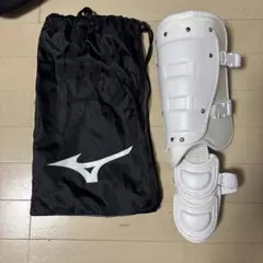 Mizuno 野球用フットガード ホワイト 収納袋付き右打者用のサムネイル