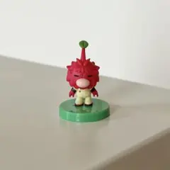 ピクミン　チョコエッグ　シークレット　謎の葉っぱ人