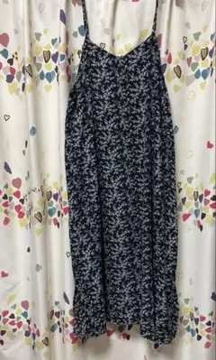 黒　花柄　キャミワンピース　earth Y2K