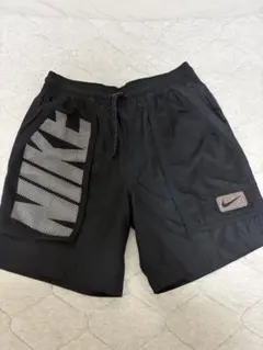 【新品】ナイキ ウーブンショートパンツ ブラック Ｍ