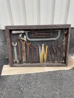 Item thumbnail for item 9d87eb1d-3560-4754-abbc-5495a283073a