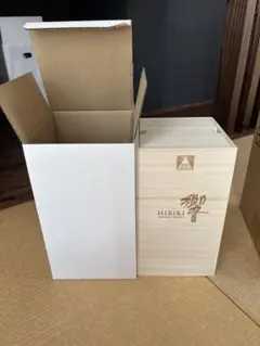 サントリー 非売品 響 クリスタル ボトルスタンド 台座 ディスプレイ