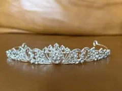 クリスタルティアラ　結婚式