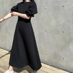 TWILL ツウィル　ボリュームスリーブAラインワンピース　ダンボール　タック