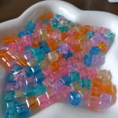 カラフルキューブビーズ 35g 約7mm③