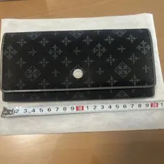 RUSSET TOKYO モノグラム 長財布 ブラックのサムネイル