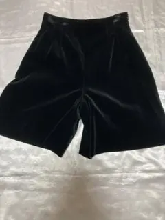 SANYO OPEN STAFF ベロアキュロット ブラック美品です