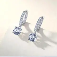 セール中！レディース　フープピアス　高級ジルコニア　プレゼントに最適❤️