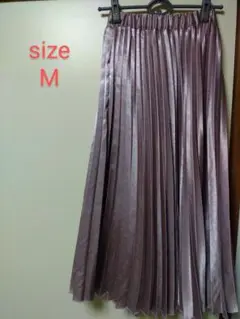新品タグ付き　ピンクプリーツロングスカートM