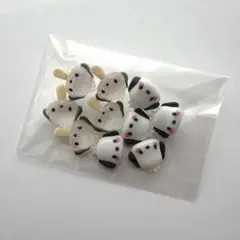 ネイルパーツ サンリオ ポチャッコ 10個セットのサムネイル