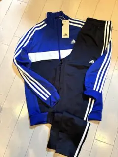 アディダス　キッズ　ジャージ　上下セット　150cm