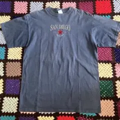 BASICSS 90's 古着　Tシャツ　ストリート系