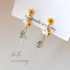 【 T11 】チェコビーズ お花 ピアスorイヤリング