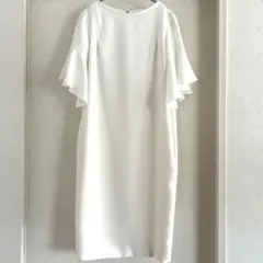 美品【LE CIEL BLEU】オフホワイトワンピースのサムネイル