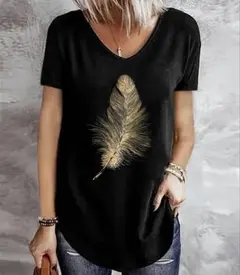 黒のVネックTシャツ 羽根プリント　XL