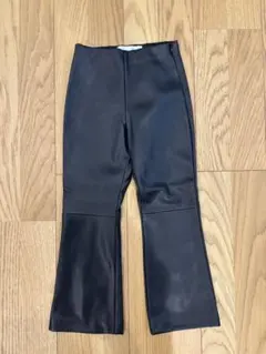 フレアパンツ ボトムス