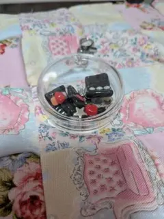 Item thumbnail for item 65038d22-b689-405e-8633-43780f1ca416