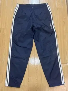 adidas ナイロンパンツ