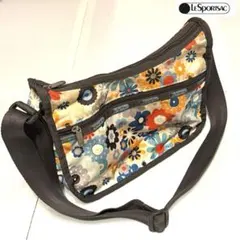 LESPORTSAC レスポ　フラワープリント ショルダーバッグ　花柄　ななめ