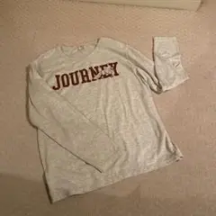 長そでTシャツ